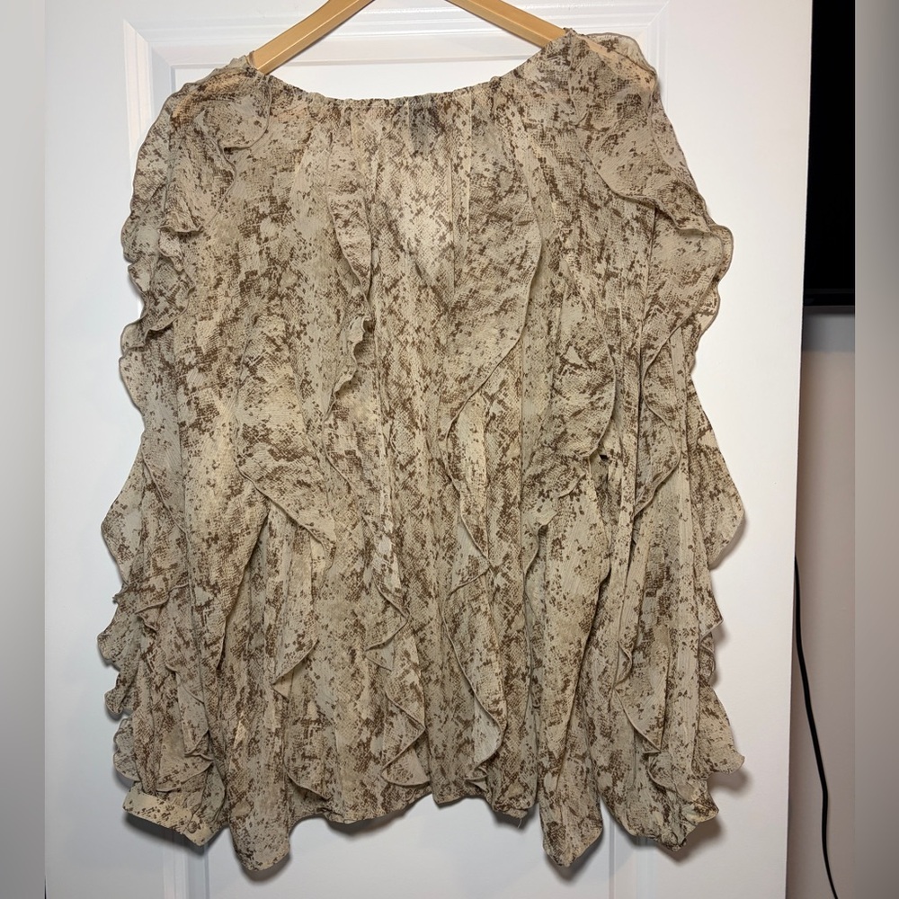 I.N.C. International Concepts | Printed Ruffle V-Neck Long Sleeve Blouse NWT - Picture 4 of 8